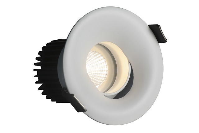 Reflektorová LED žárovka